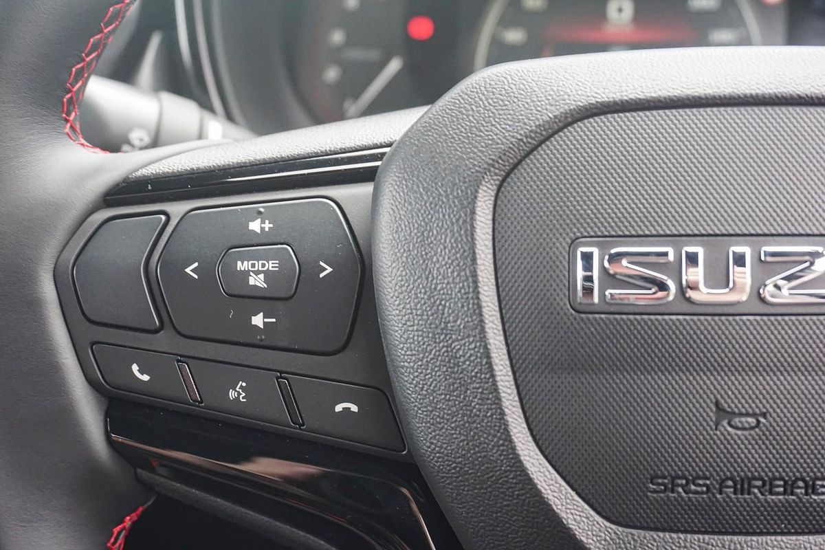 2024 Isuzu D-MAX X-TERRAIN 4X4
