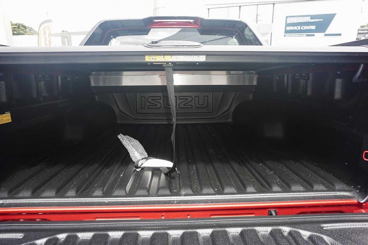 2024 Isuzu D-MAX X-TERRAIN 4X4