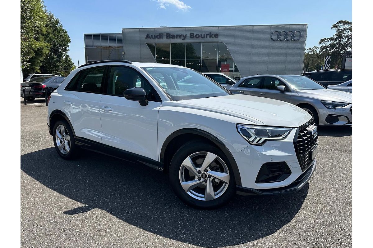 2024 Audi Q3 35 TFSI F3