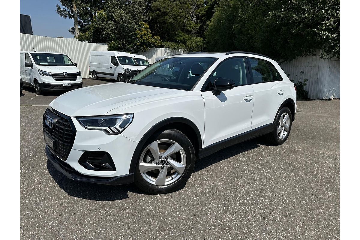 2024 Audi Q3 35 TFSI F3