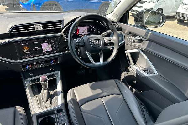 2024 Audi Q3 35 TFSI F3