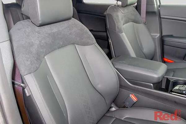 2025 Kia Sportage GT-Line NQ5