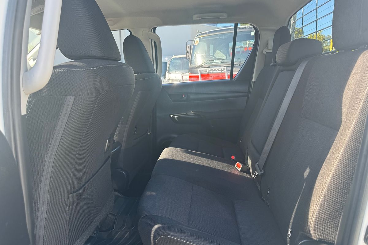 2020 Toyota Hilux SR GUN126R 4X4