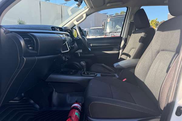 2020 Toyota Hilux SR GUN126R 4X4