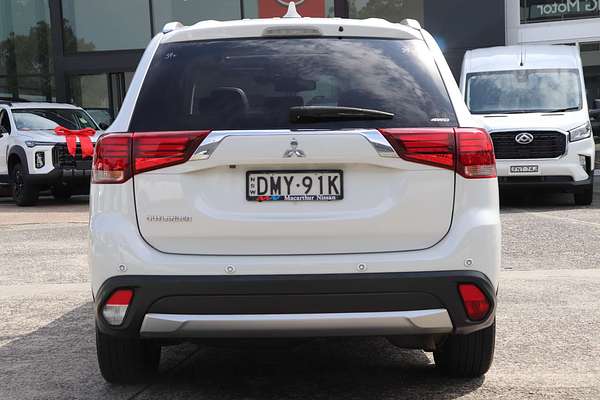 2016 Mitsubishi Outlander Exceed ZK