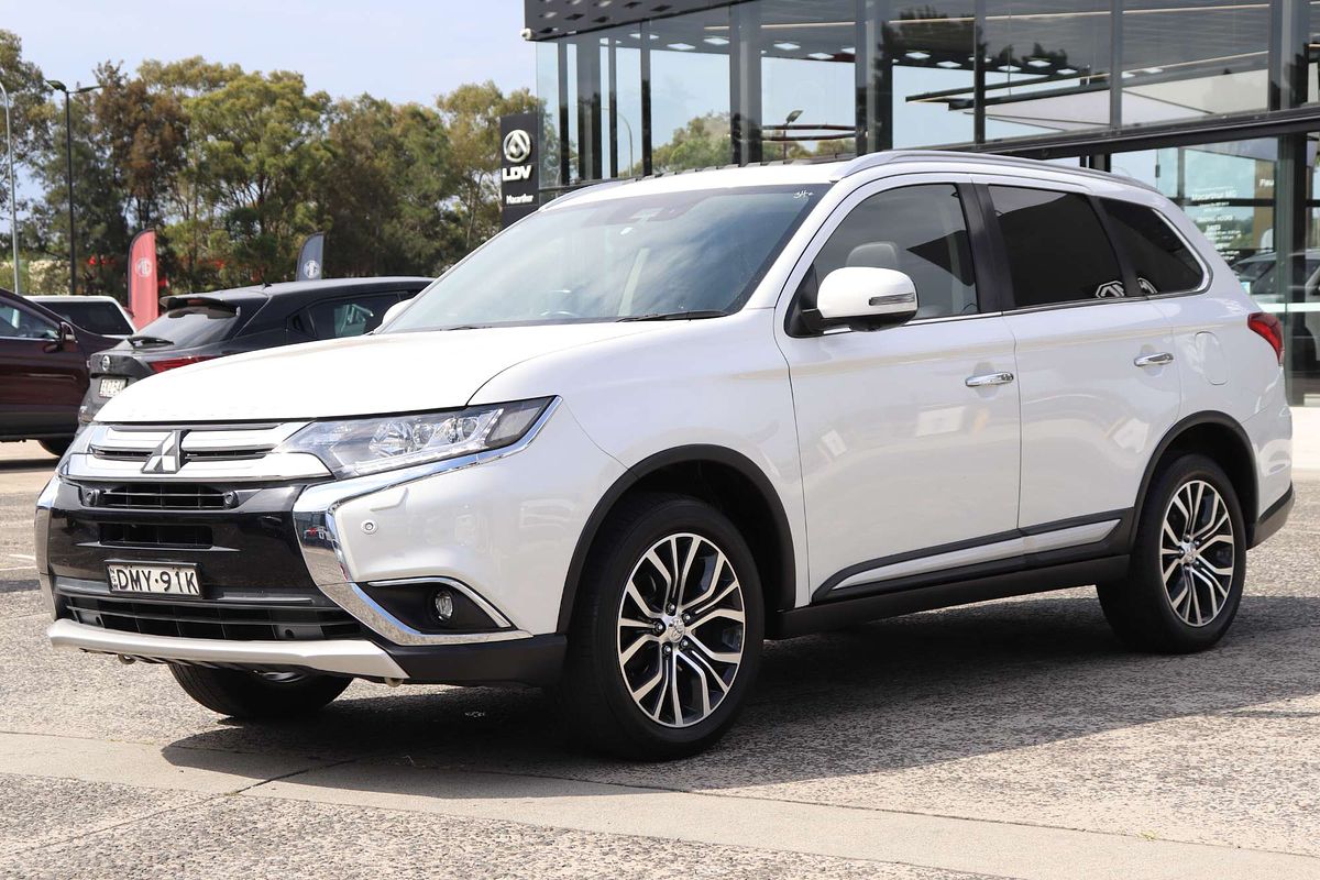 2016 Mitsubishi Outlander Exceed ZK