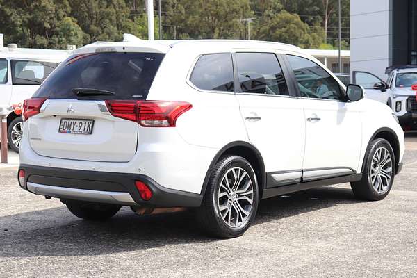 2016 Mitsubishi Outlander Exceed ZK