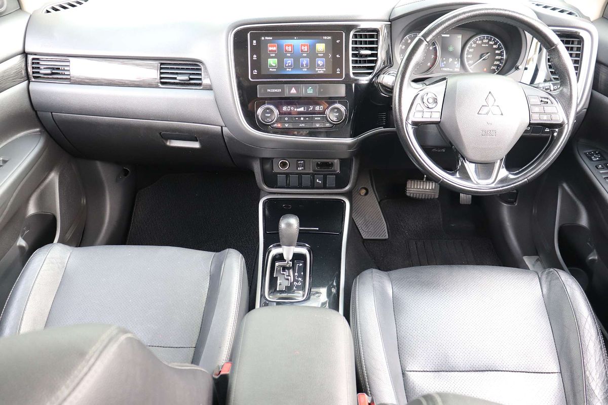 2016 Mitsubishi Outlander Exceed ZK