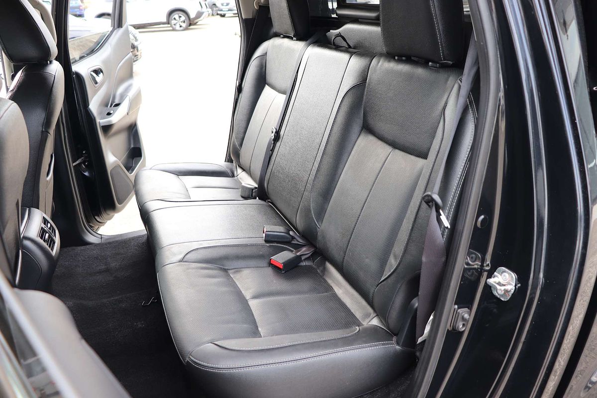 2017 Nissan Navara ST-X D23 Series 2 4X4