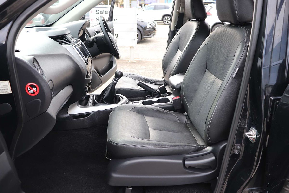2017 Nissan Navara ST-X D23 Series 2 4X4