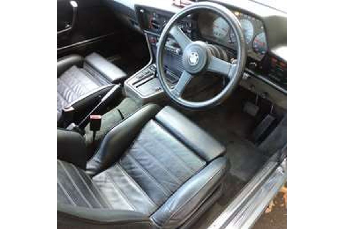 2000 BMW 633