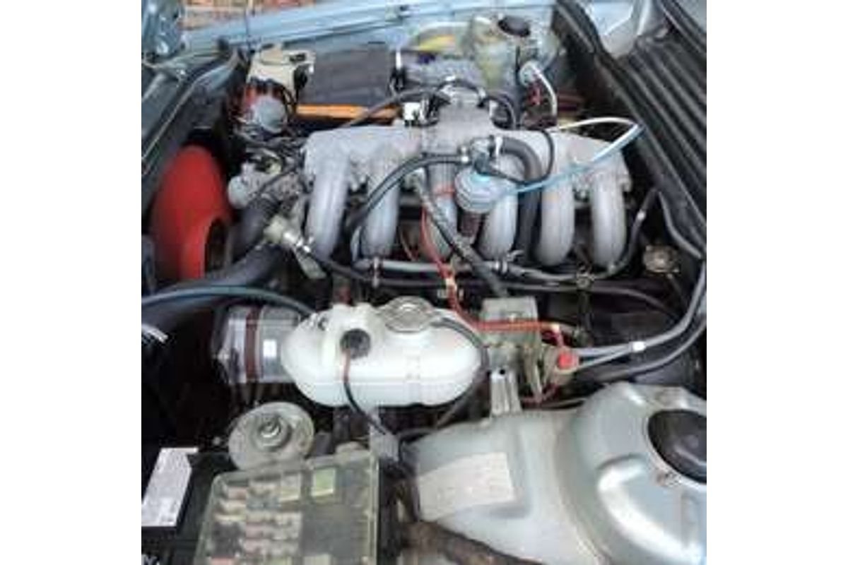 2000 BMW 633