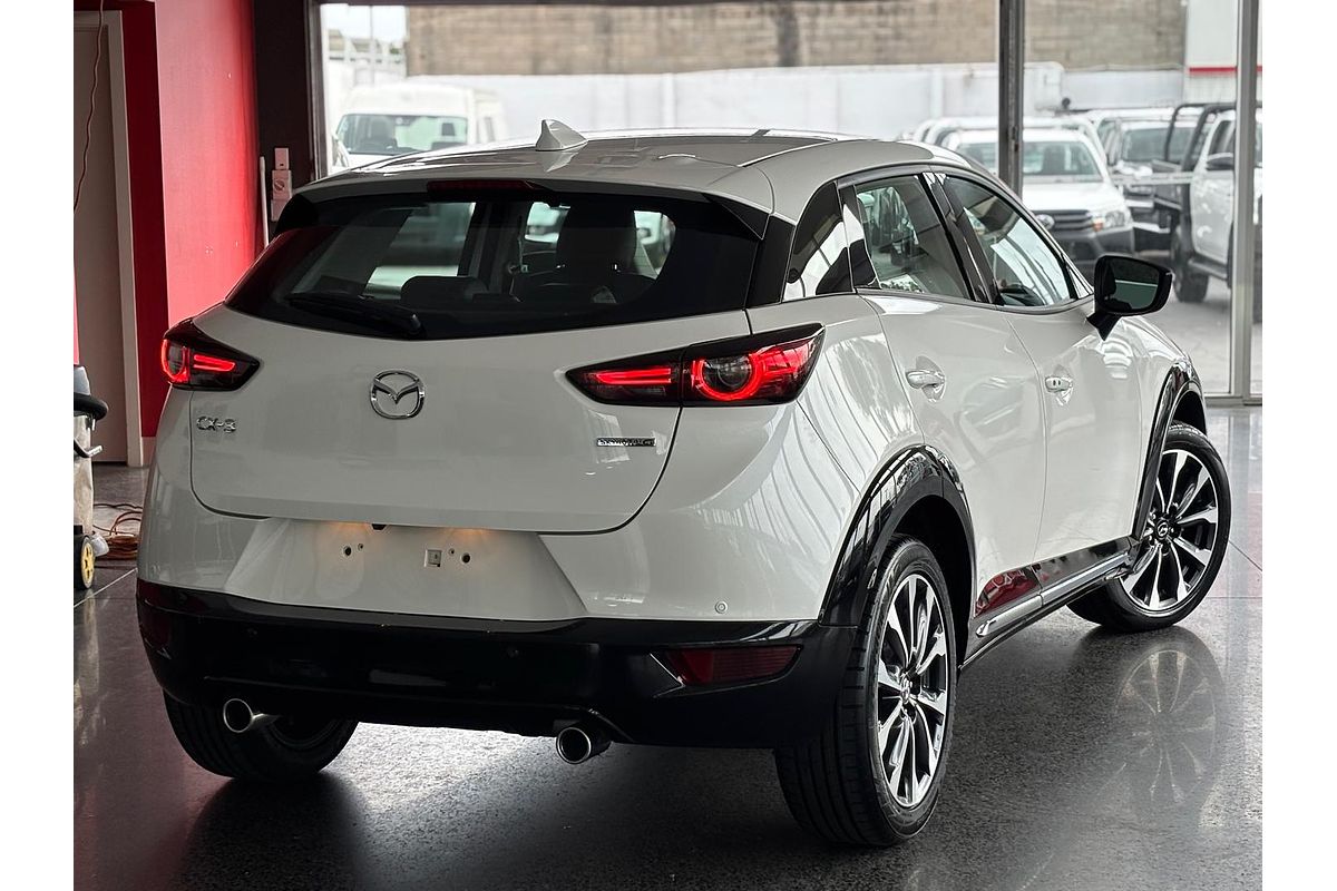 2022 Mazda CX-3 sTouring DK