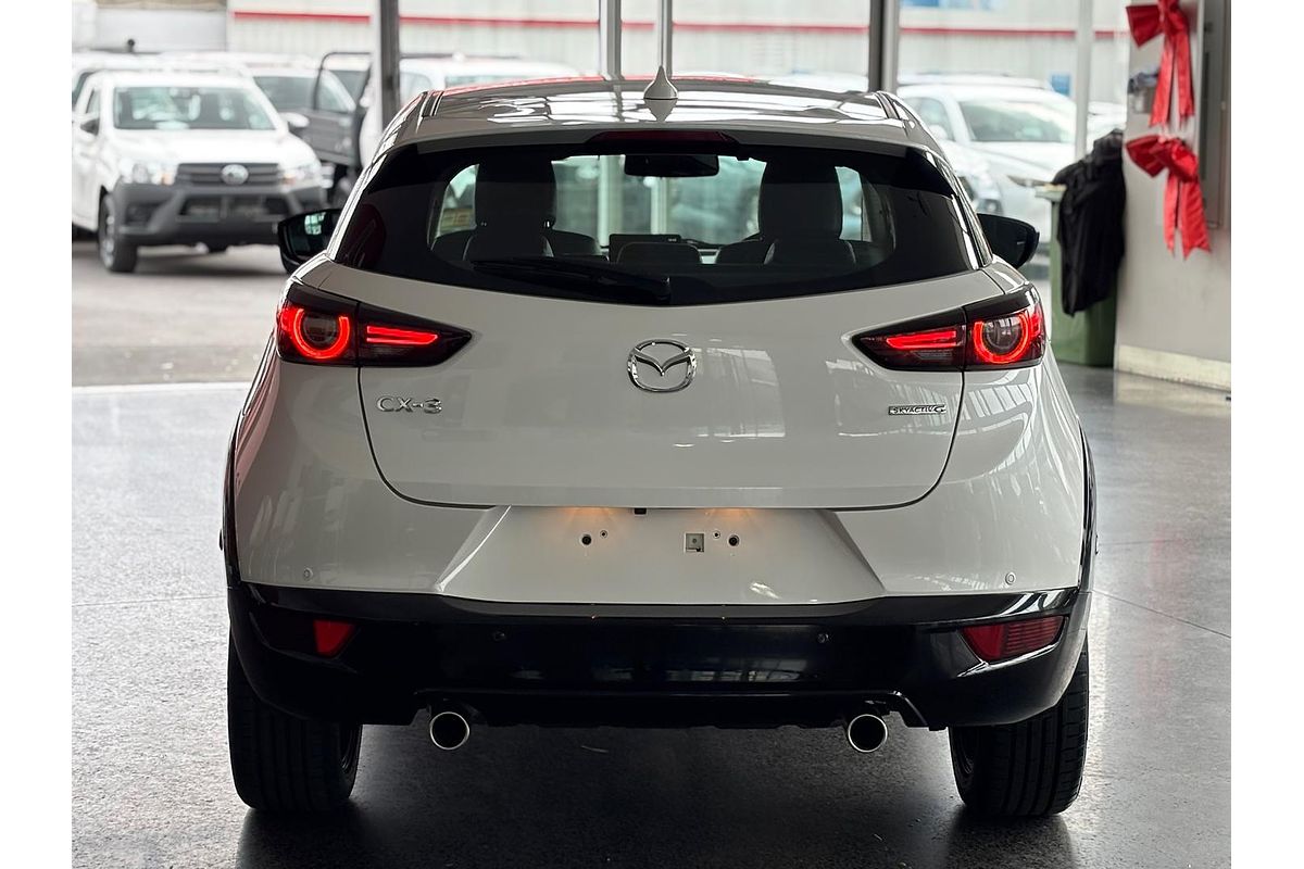 2022 Mazda CX-3 sTouring DK