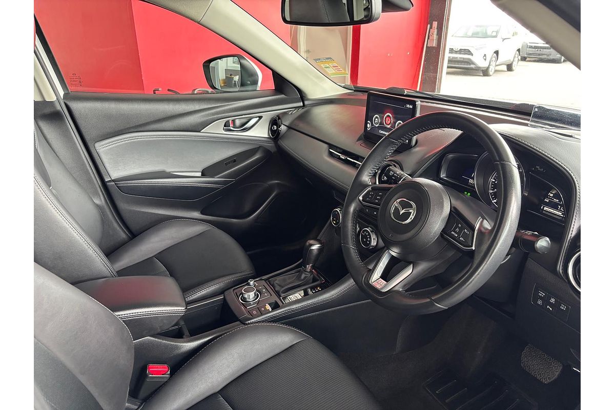 2022 Mazda CX-3 sTouring DK