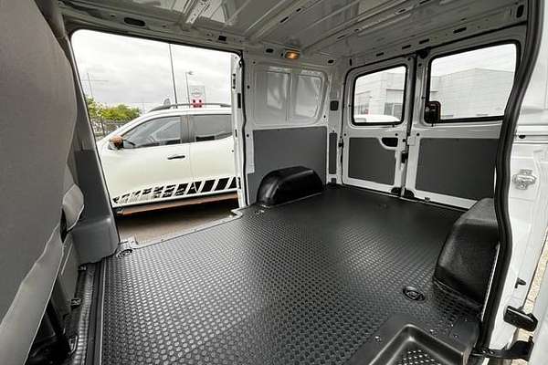 2023 LDV V80 SWB