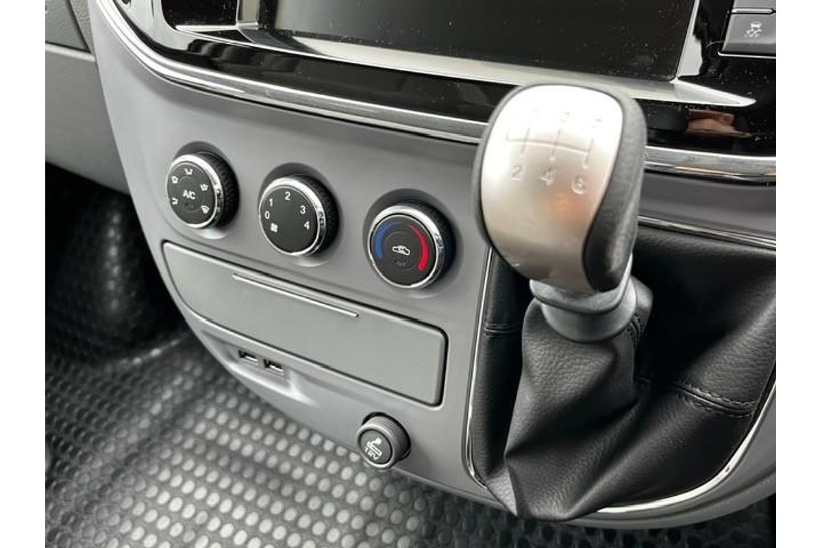2023 LDV V80 SWB