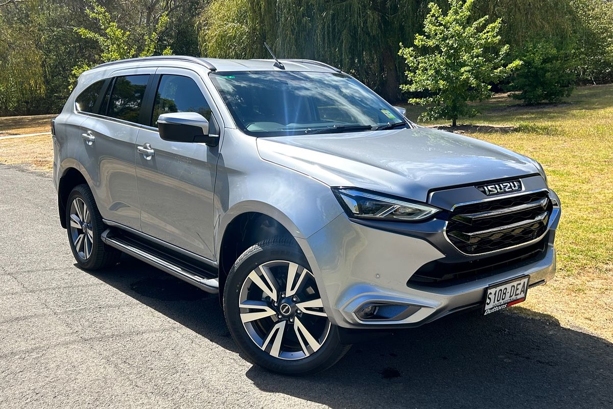 2024 Isuzu MU-X LS-T