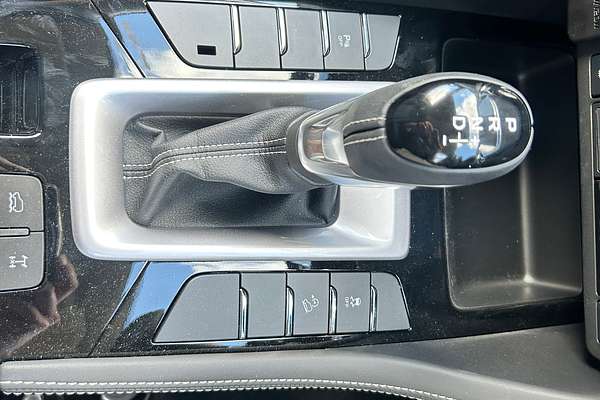 2024 Isuzu MU-X LS-T