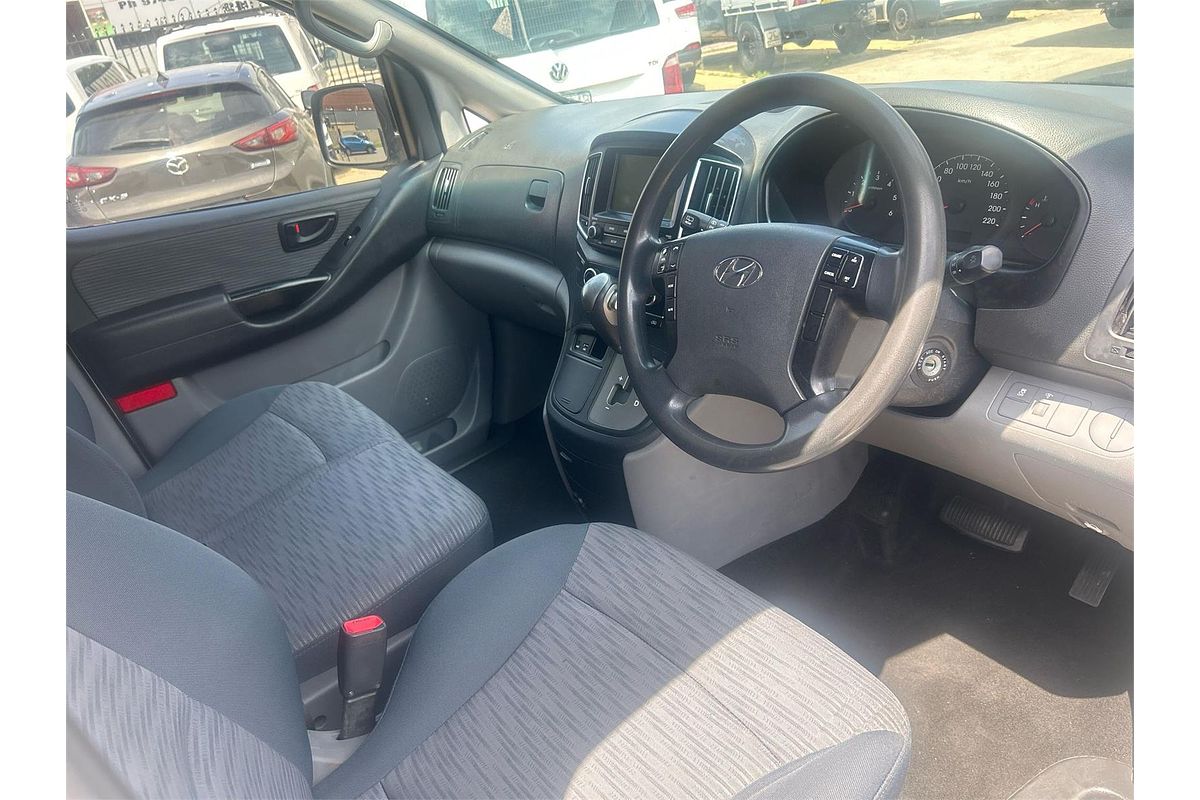 2017 Hyundai iLoad TQ3-V Series II