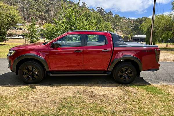 2024 Isuzu D-MAX X-TERRAIN 4X4