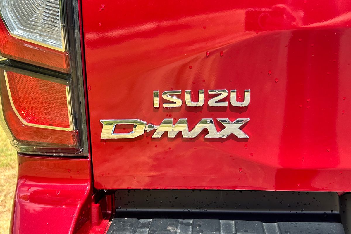 2024 Isuzu D-MAX X-TERRAIN 4X4
