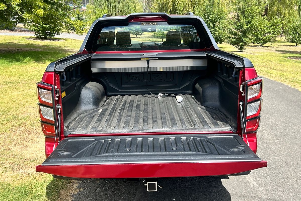 2024 Isuzu D-MAX X-TERRAIN 4X4