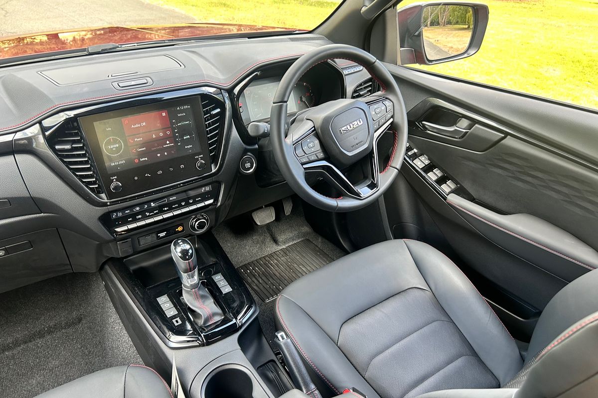 2024 Isuzu D-MAX X-TERRAIN 4X4