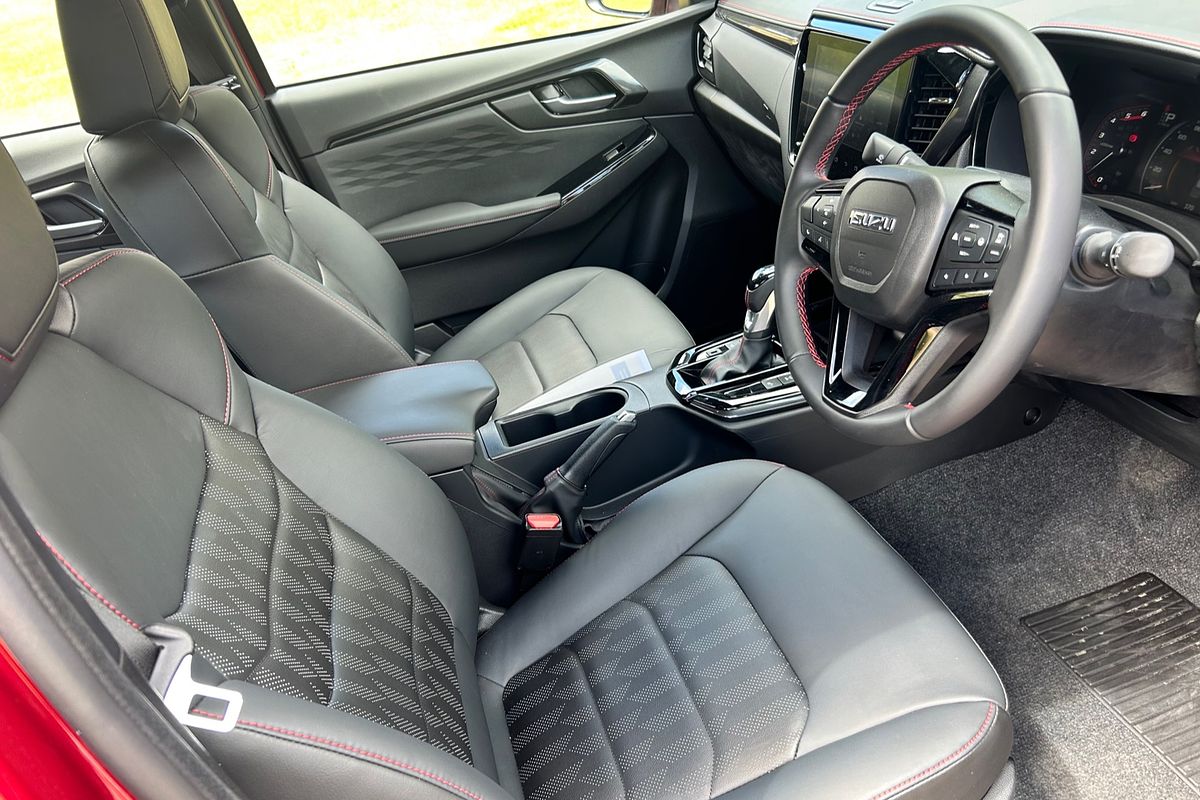 2024 Isuzu D-MAX X-TERRAIN 4X4