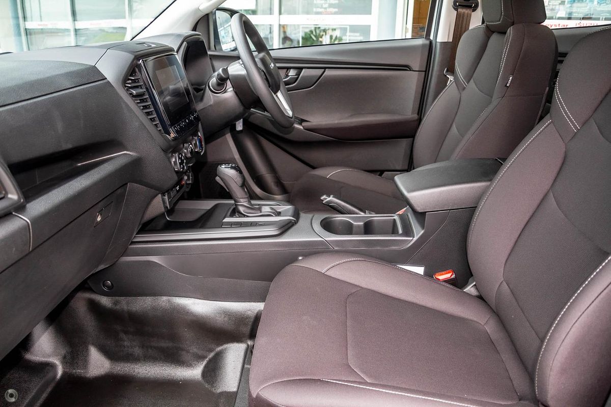 2023 Isuzu D-MAX SX 4X4