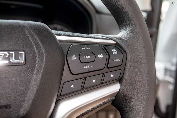 2023 Isuzu D-MAX SX 4X4