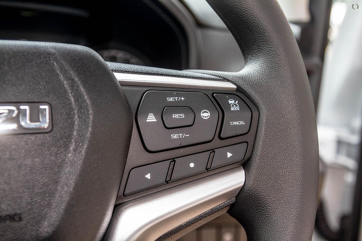 2023 Isuzu D-MAX SX 4X4