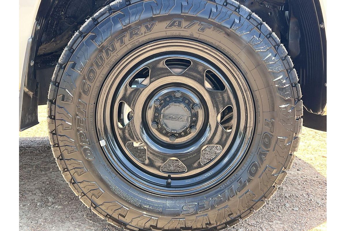 2023 Mitsubishi Triton GLX MR 4X4