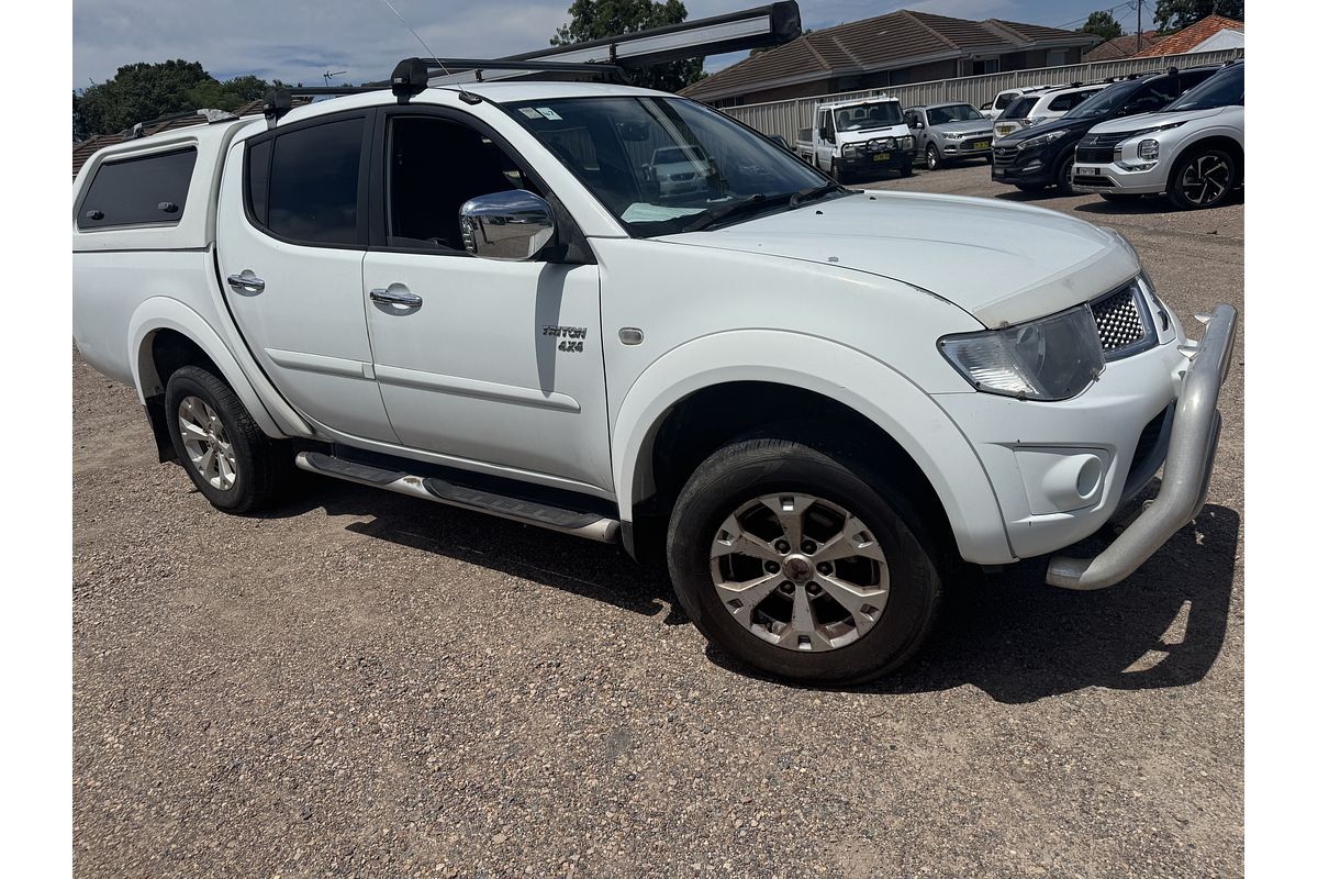 2011 Mitsubishi Triton GLX MN 4X4