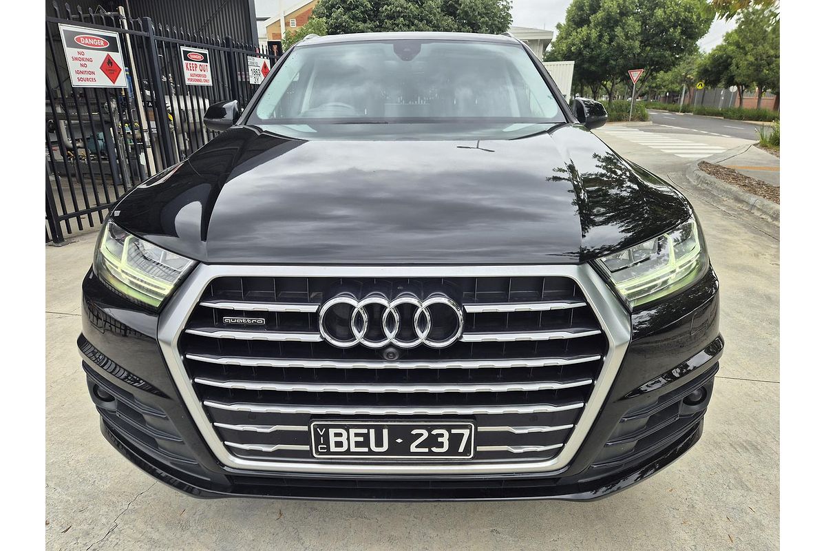 2019 Audi Q7 50 TDI S line 4M