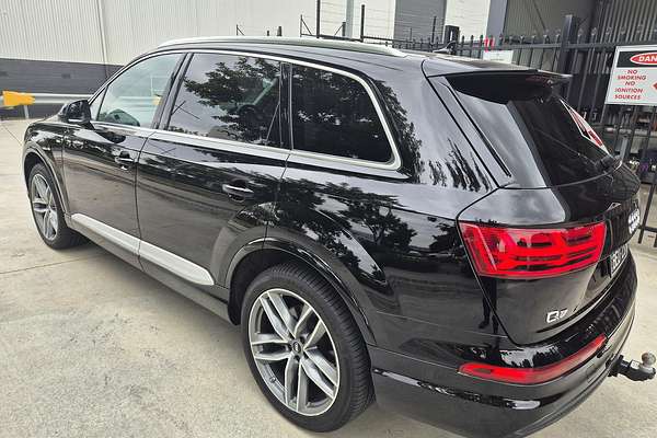 2019 Audi Q7 50 TDI S line 4M