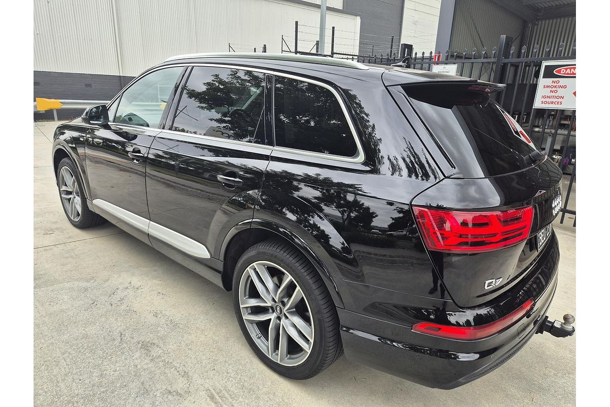 2019 Audi Q7 50 TDI S line 4M