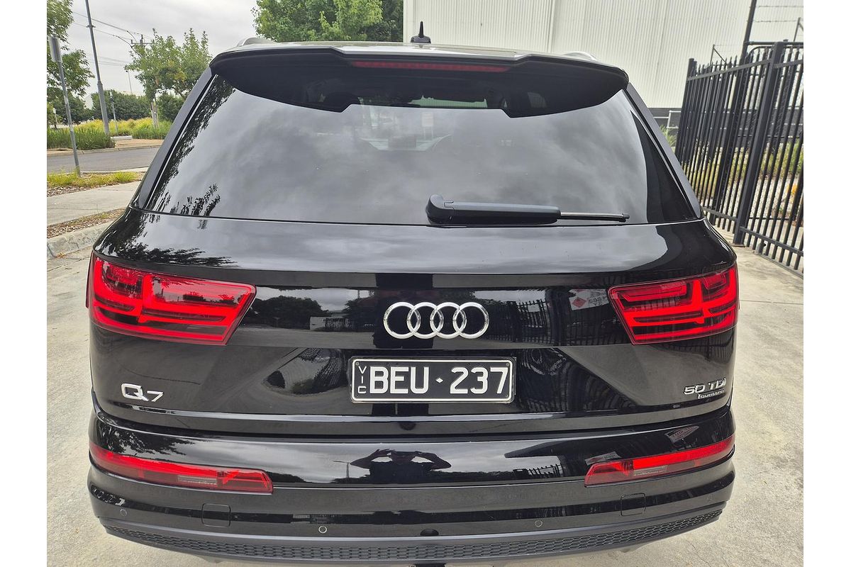 2019 Audi Q7 50 TDI S line 4M