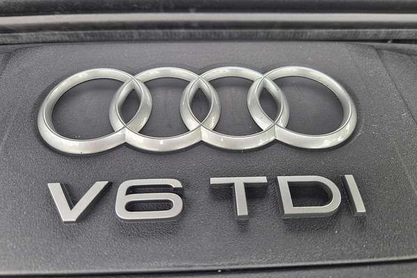 2019 Audi Q7 50 TDI S line 4M