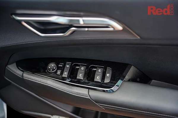 2025 Kia Sportage SX+ NQ5
