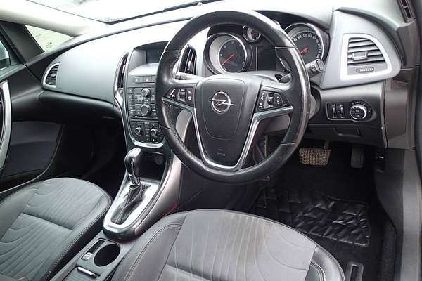 2012 Opel ASTRA PJ