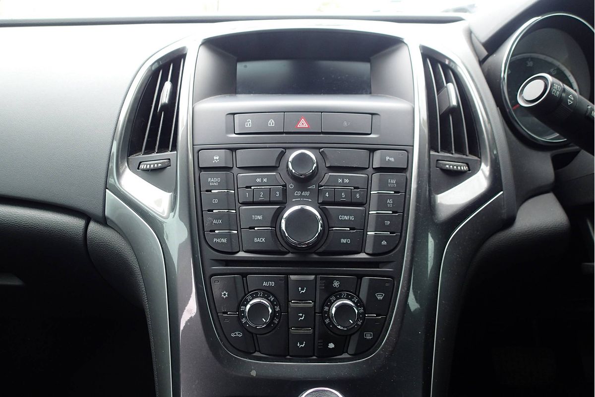 2012 Opel ASTRA PJ