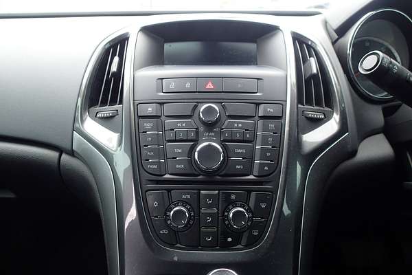 2012 Opel ASTRA PJ