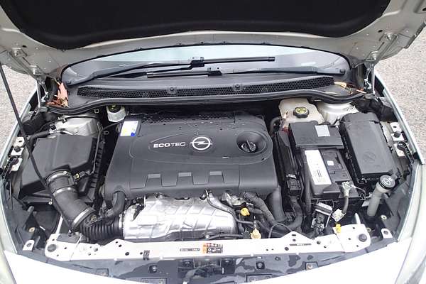 2012 Opel ASTRA PJ
