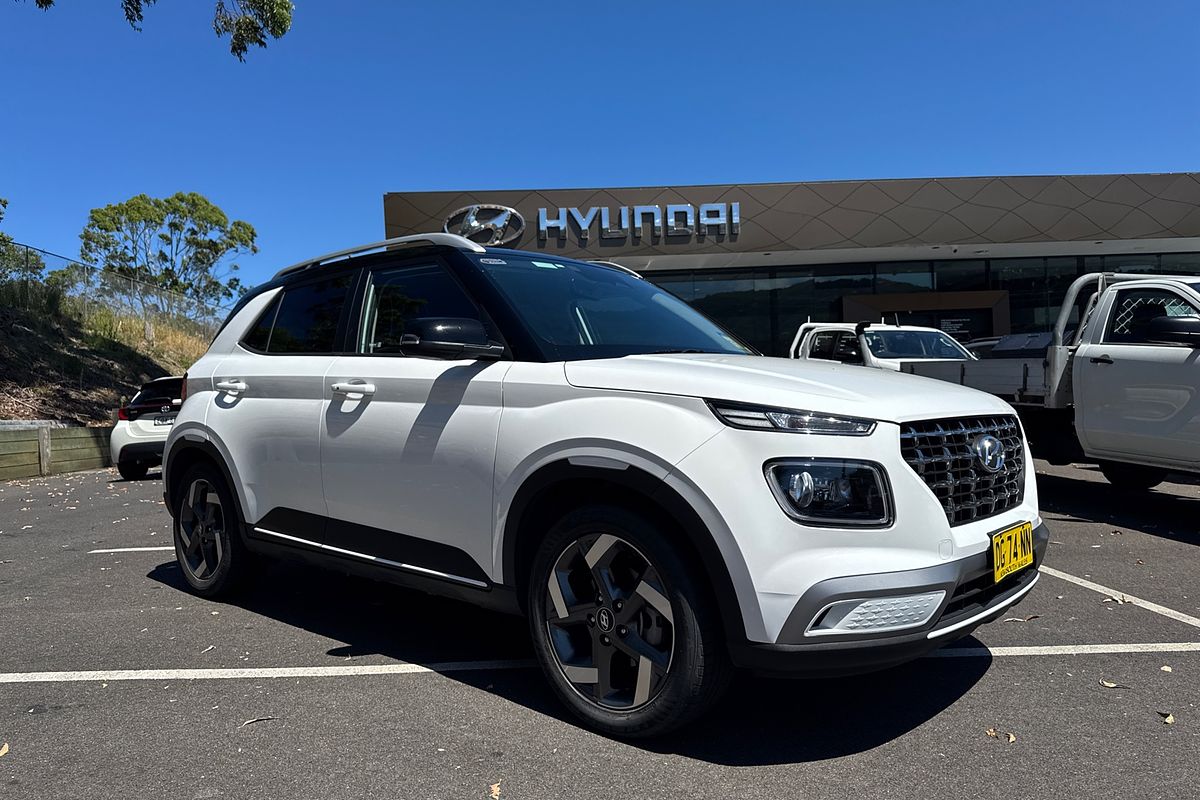 2023 Hyundai Venue Elite QX.V5
