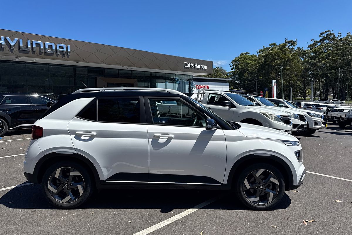 2023 Hyundai Venue Elite QX.V5