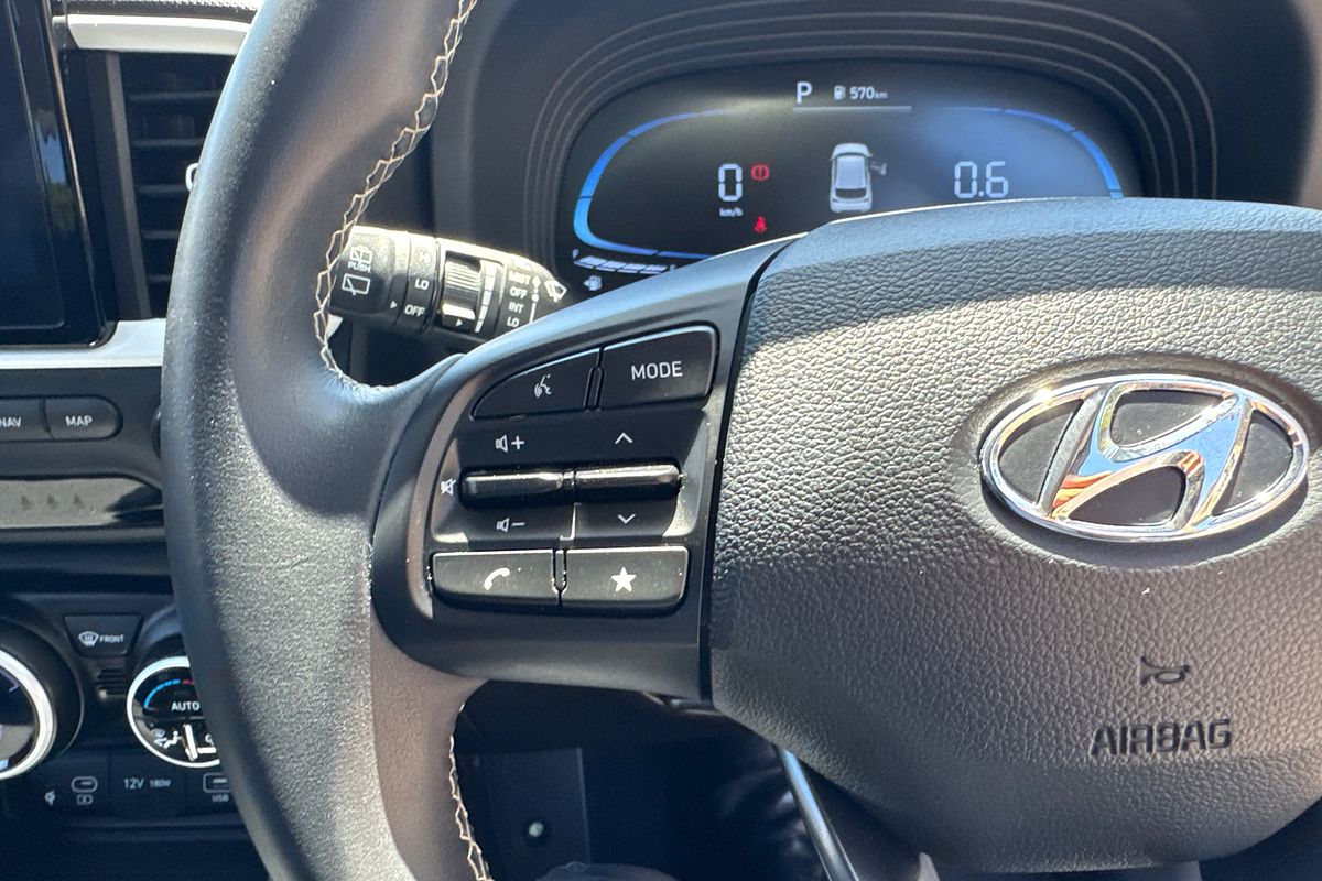 2023 Hyundai Venue Elite QX.V5