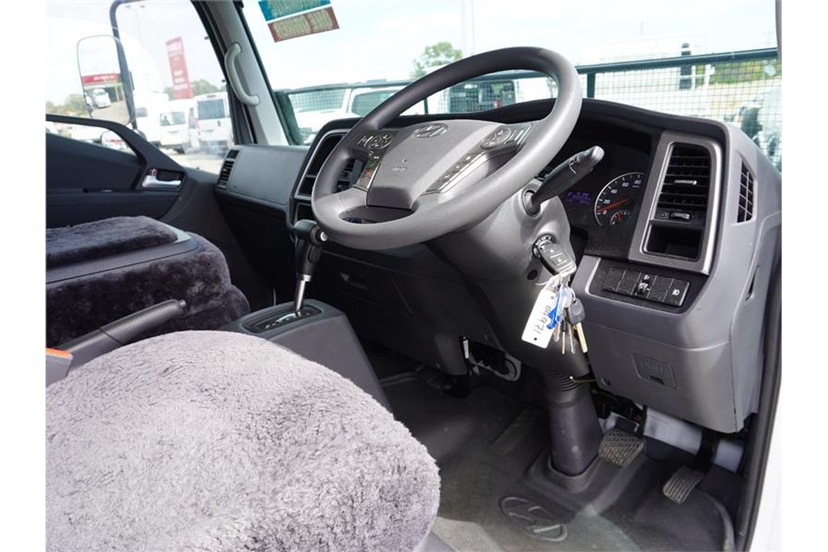 2022 Hyundai Mighty EX4/6 4x2