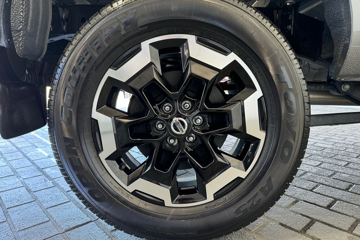 2024 Nissan Navara ST-X D23 4X4