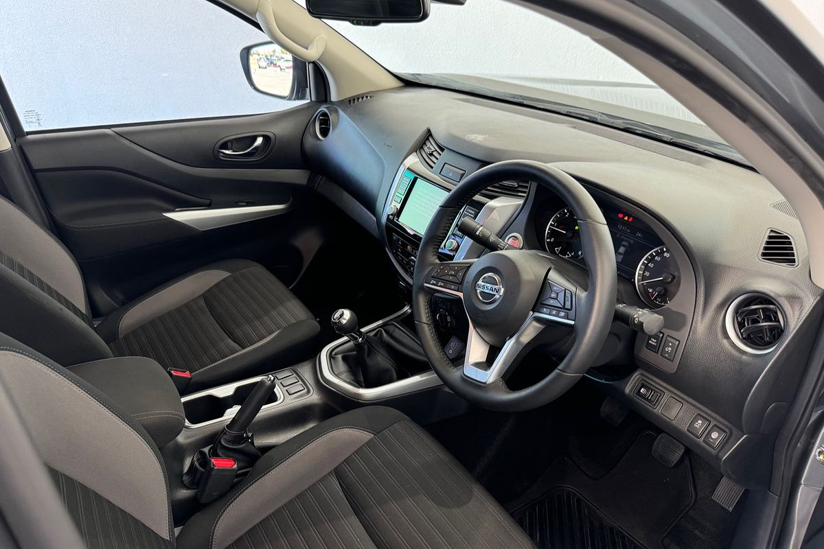 2024 Nissan Navara ST-X D23 4X4